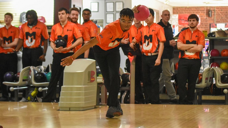 Men’s Bowling posts program-best finish at Tier 1 Roto Grip Keystone Quaker Classic